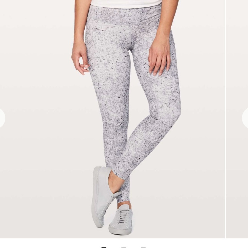 Lululemon Wunder Under Low-Rise Tight *Full-On Luxtreme 28" Alpine White Multi